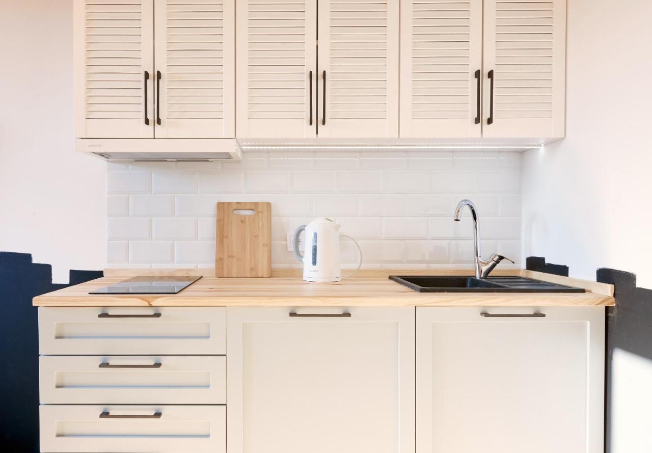 Be Happy Apartment Lviv Ngoại thất bức ảnh